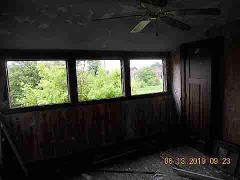 2549 Drexel (23)_m.jpg